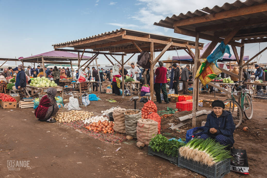Sellers at the vegetable market in Urgench, Uzbekistan