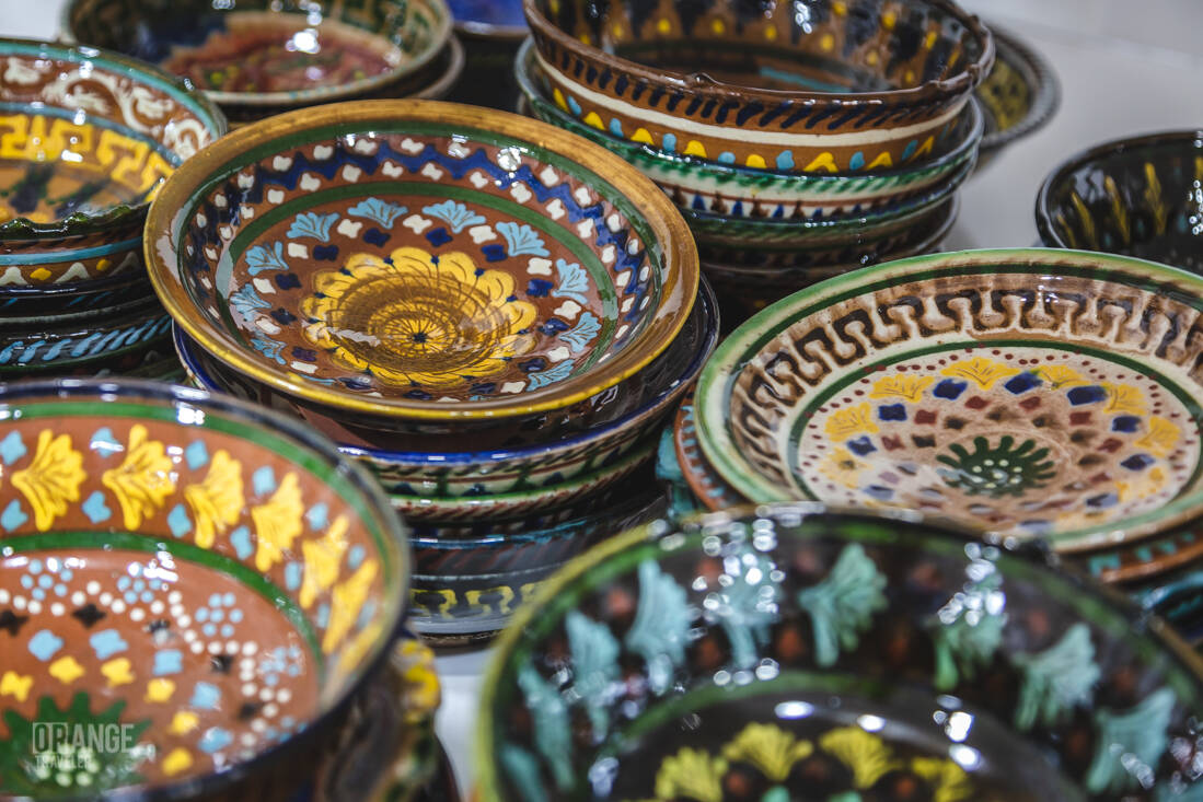 Gijduvan ceramics, Uzbekistan