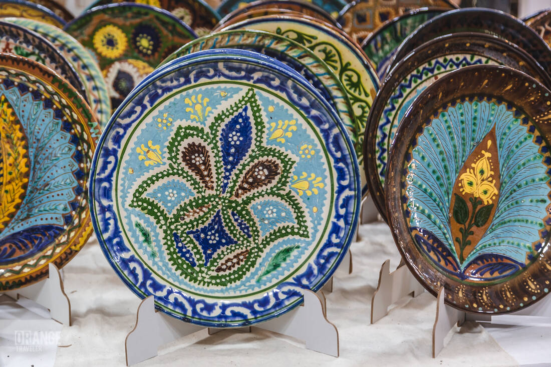 Gijduvan ceramics, Uzbekistan