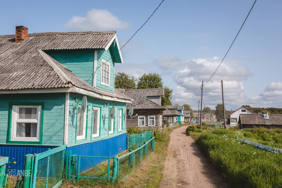 Улица в деревне Летняя Золотица